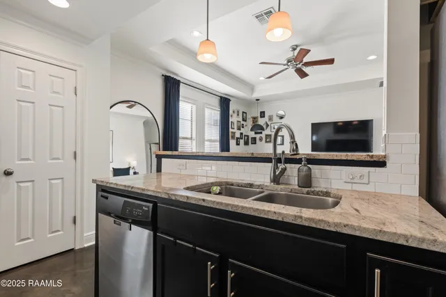 $239,000 | 124 Fullerton Lane, Lafayette, LA 70508