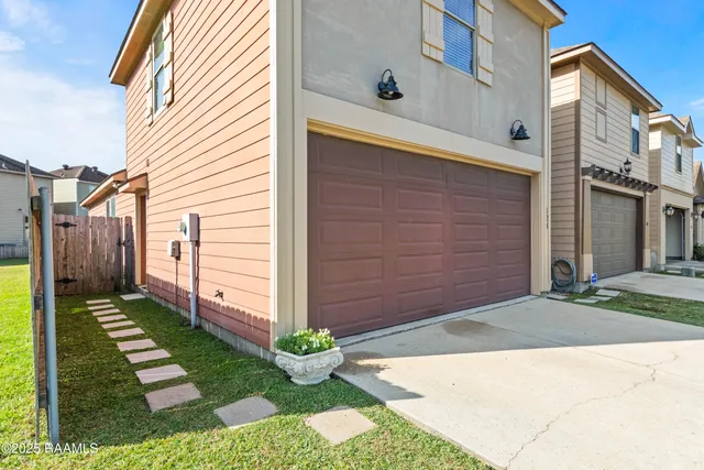 $239,000 | 124 Fullerton Lane, Lafayette, LA 70508