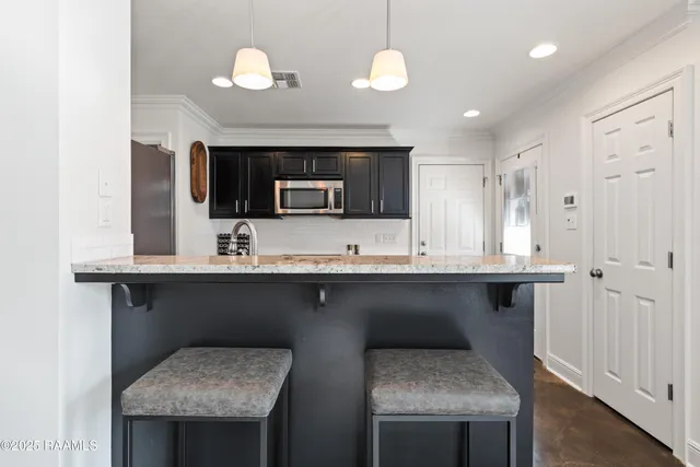 $239,000 | 124 Fullerton Lane, Lafayette, LA 70508