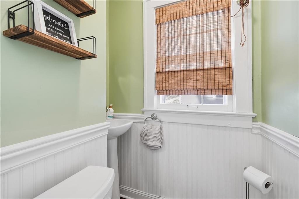 200 West 68th Terrace Kansas City, MO 64113 - Photo 21 of 37