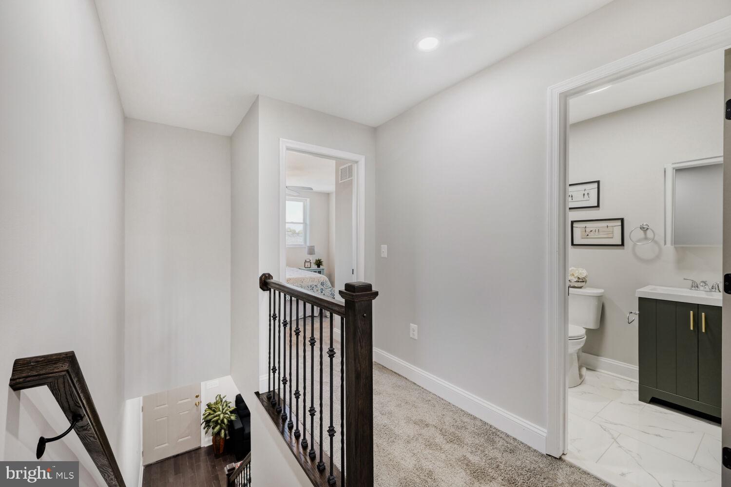 4003 Woodridge Road Baltimore, MD 21229 - Photo 11 of 22