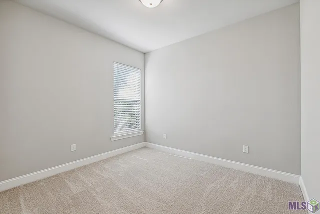 $2,800 | 10810 Maitland Avenue, Baton Rouge, LA 70810