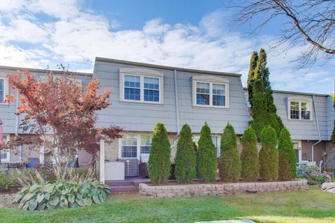 front view of house with a yard