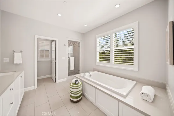 $2,990,000 | 100 Pumpkin, Irvine, CA 92620