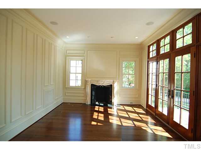 924 Cowper Drive Raleigh, NC 27608 - Photo 3 of 12