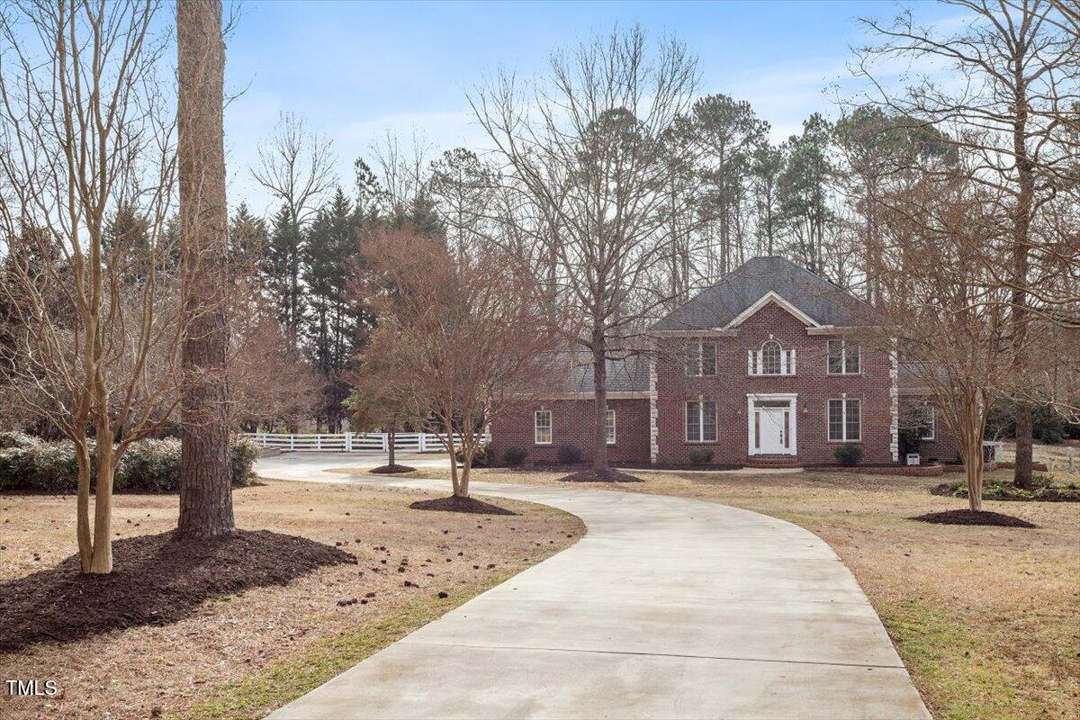 12632 Old Creedmoor Road Raleigh, NC 27613 - Photo 2 of 58 Driveway