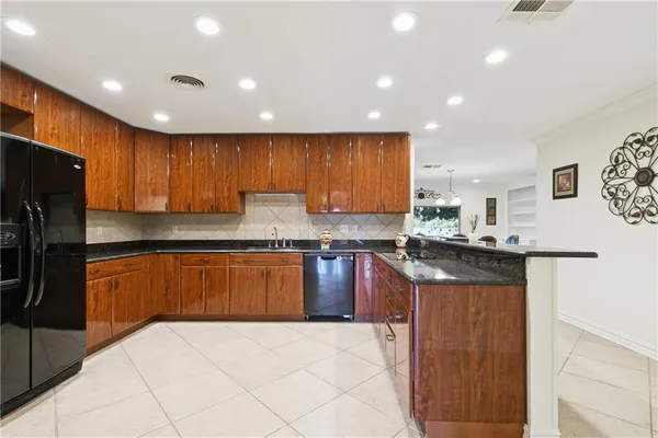 $485,000 | 845 Marino Drive, Norco, LA 70079