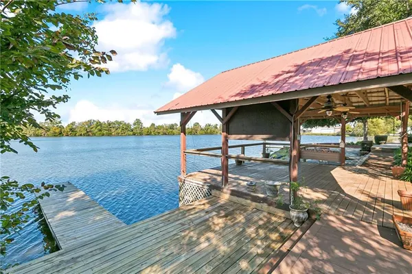 $485,000 | 845 Marino Drive, Norco, LA 70079