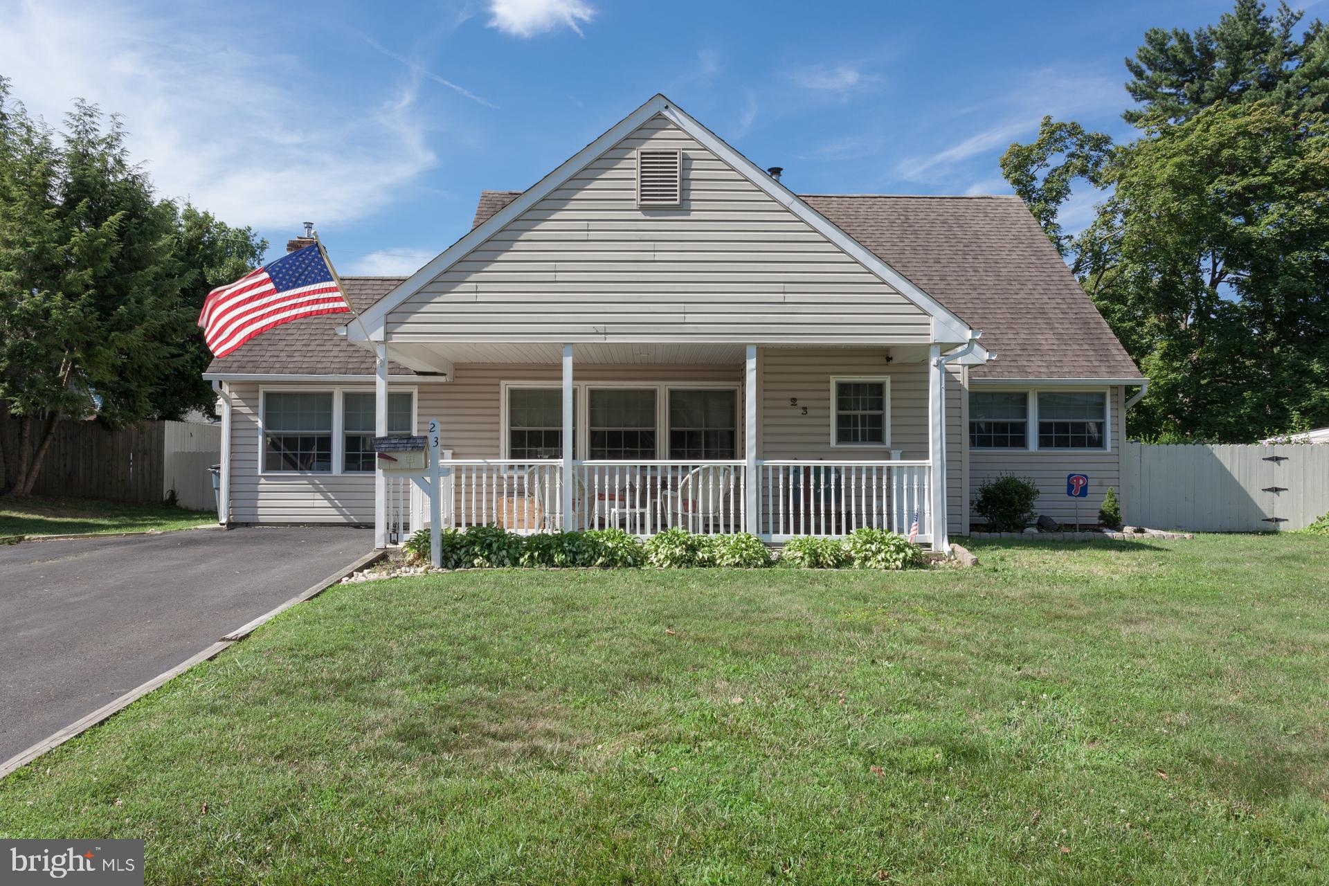 23 Quaint Road Levittown, PA 19057 - Photo 1 of 30 Gallery Image 1