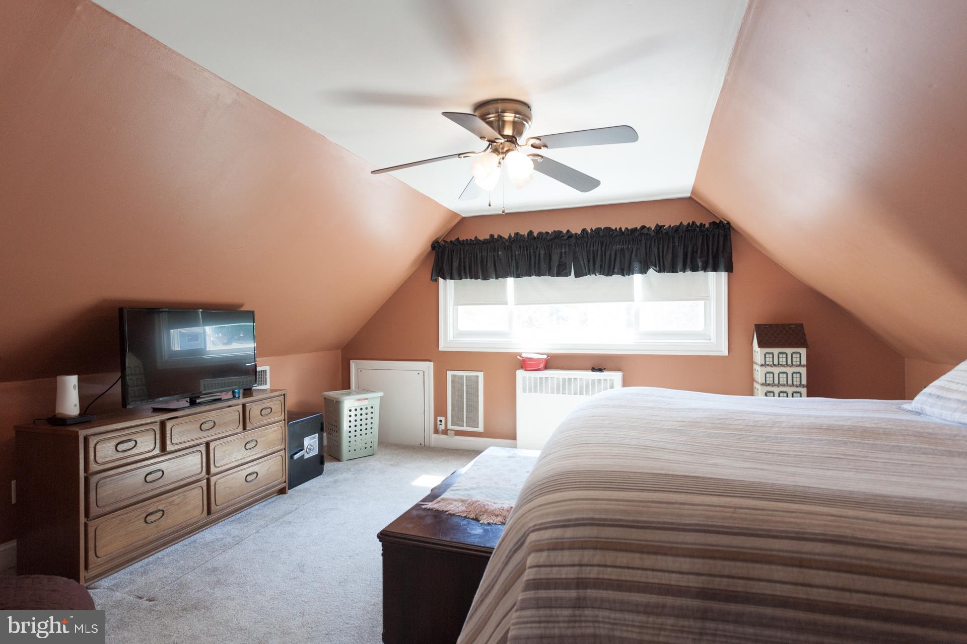 23 Quaint Road Levittown, PA 19057 - Photo 25 of 30 Gallery Image 25