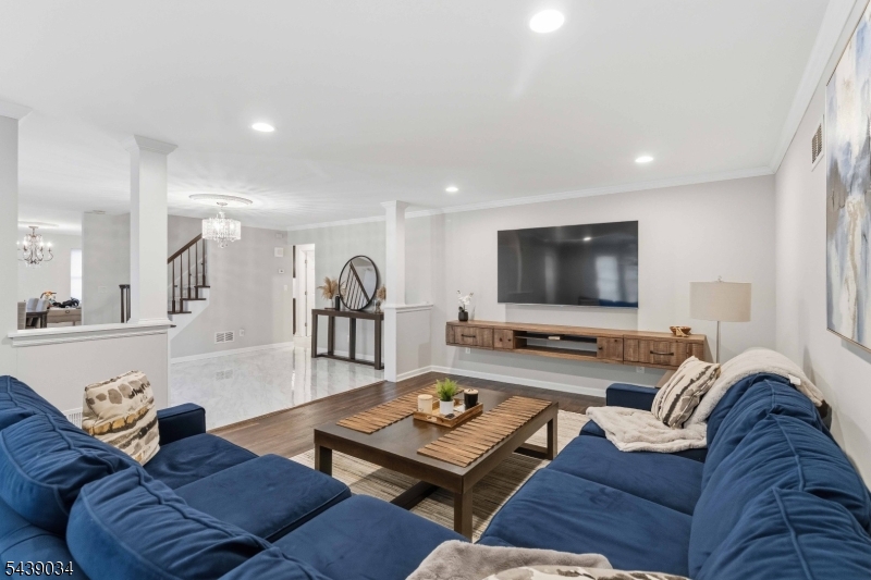 913 High Mountain Road North Haledon, NJ 07508 - Photo 7 of 42