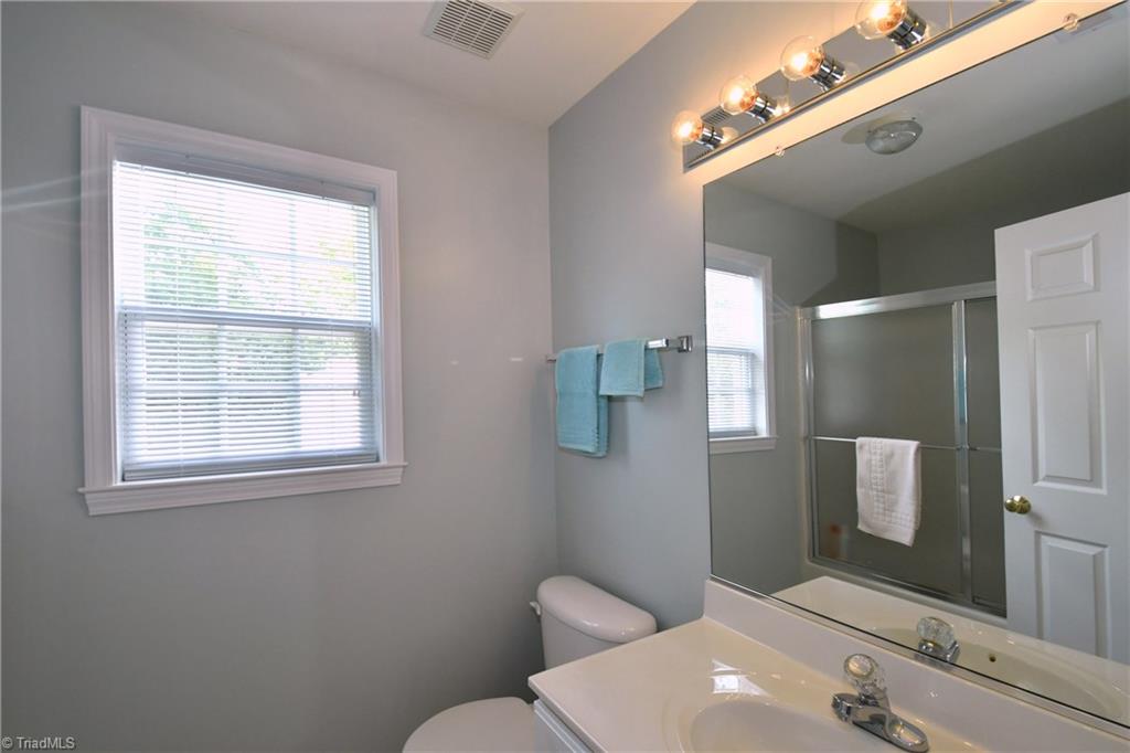 6813 Wingrave Road Clemmons, NC 27012 - Photo 8 of 14