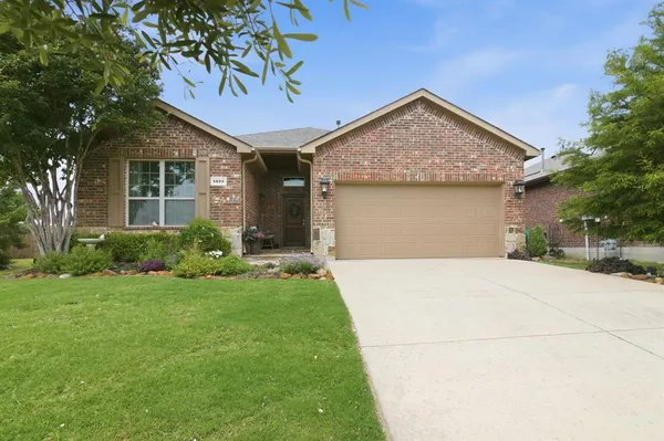 $370,000 | 5805 Glenwood Drive, Denton, TX 76208