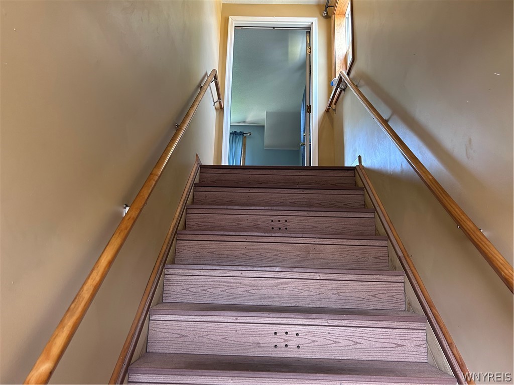 5834 South Transit Road Lockport Town, NY 14094 - Photo 2 of 16