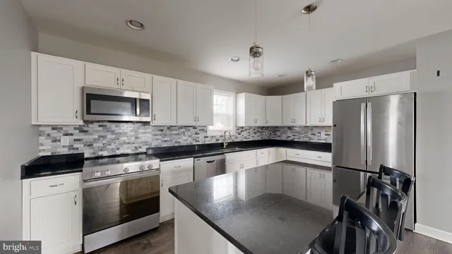 $310,000 | 311 Southeast 2nd Street, Milford, DE 19963