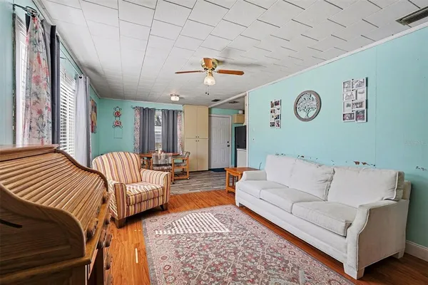 $249,000 | 2102 Columbus Drive, Brandon, FL 33510