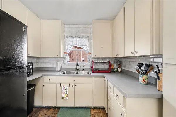 $249,000 | 2102 Columbus Drive, Brandon, FL 33510