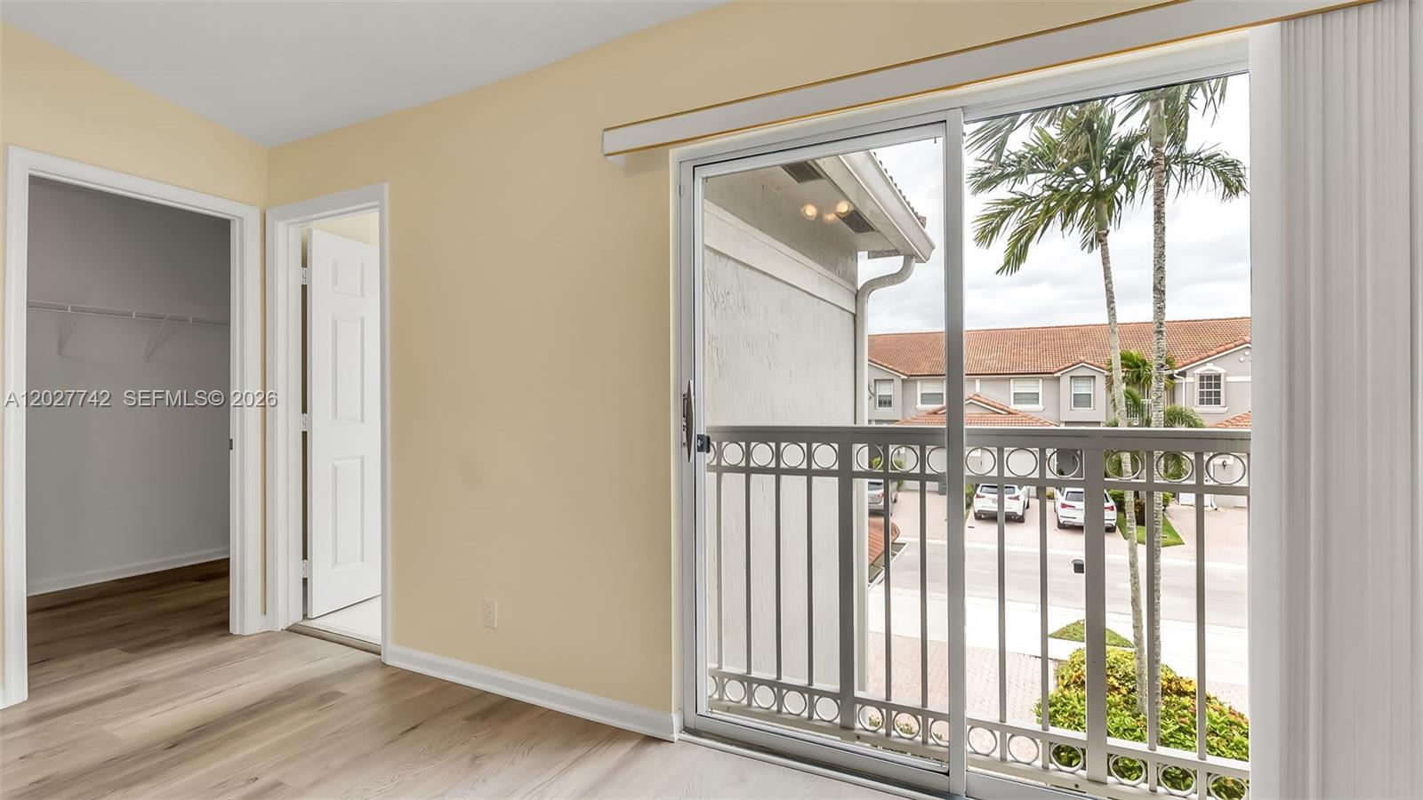 8320 Vía Serena Boca Raton, FL 33433 - Photo 38 of 44