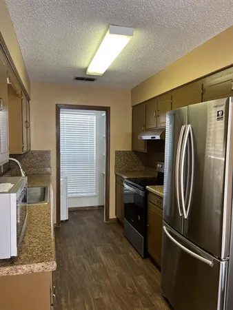 $1,500 | 4708 Longstreet Place, Bossier City, LA 71112