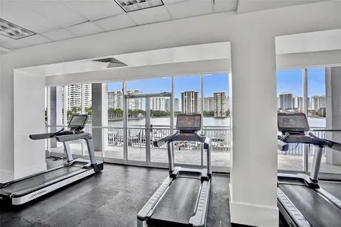 $235,000 | 18031 Biscayne Boulevard, Unit 1104, Aventura, FL 33160