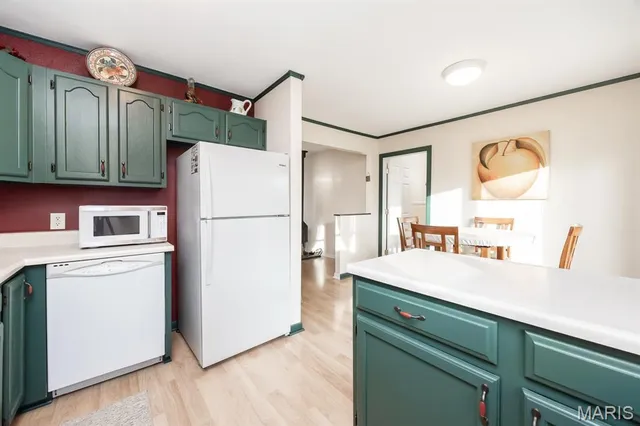 $262,500 | 27 Coachlight Drive, Mascoutah, IL 62258