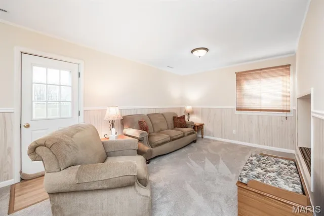 $262,500 | 27 Coachlight Drive, Mascoutah, IL 62258