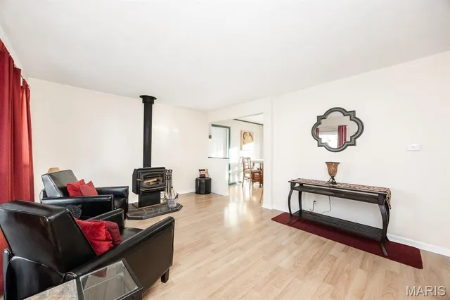 $262,500 | 27 Coachlight Drive, Mascoutah, IL 62258