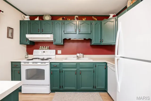 $262,500 | 27 Coachlight Drive, Mascoutah, IL 62258