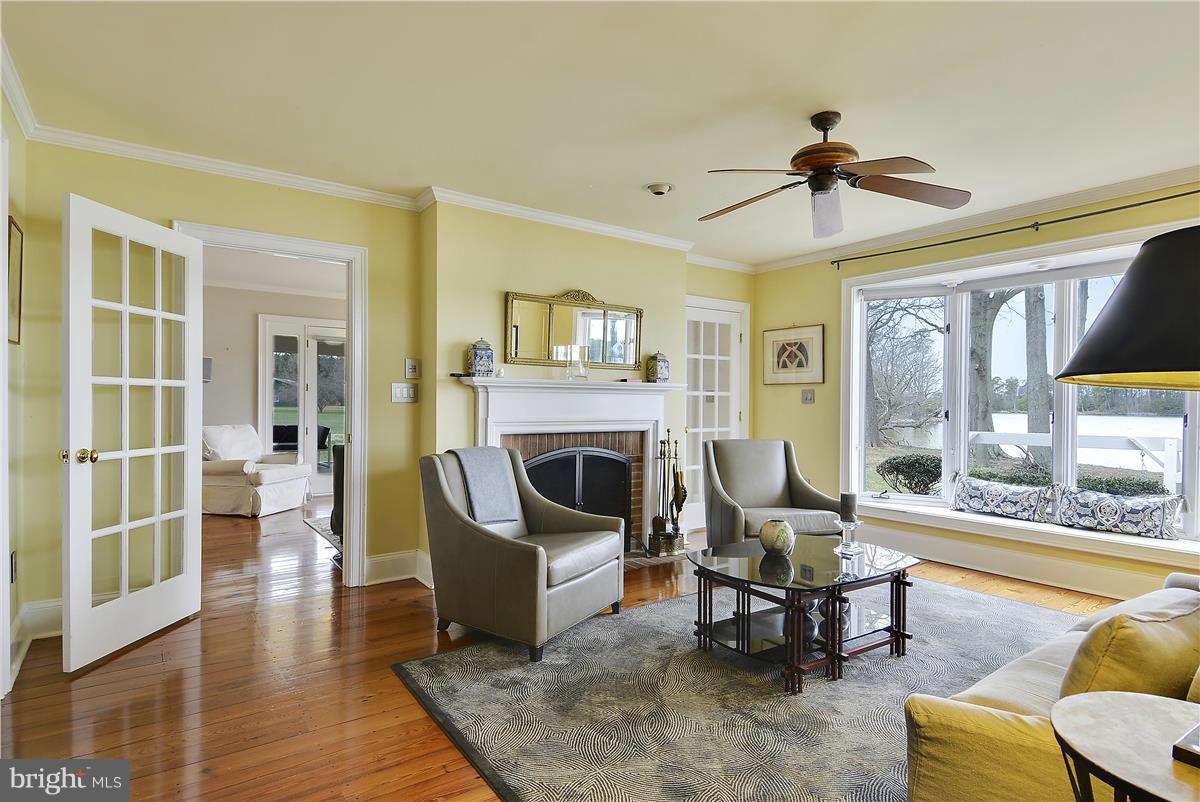 9062 Bozman Neavitt Road St. Michaels, MD 21663 - Photo 10 of 30 Living Room