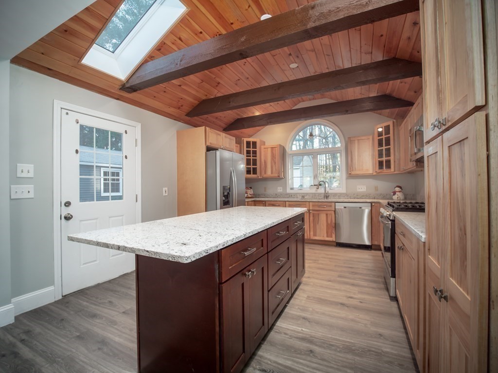 10 Algonquin Road Chelmsford, MA 01824 - Photo 13 of 42 Gallery Image 13