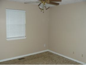 232 Leesburg Road Telford, TN 37690 - Photo 4 of 11 Master Suite