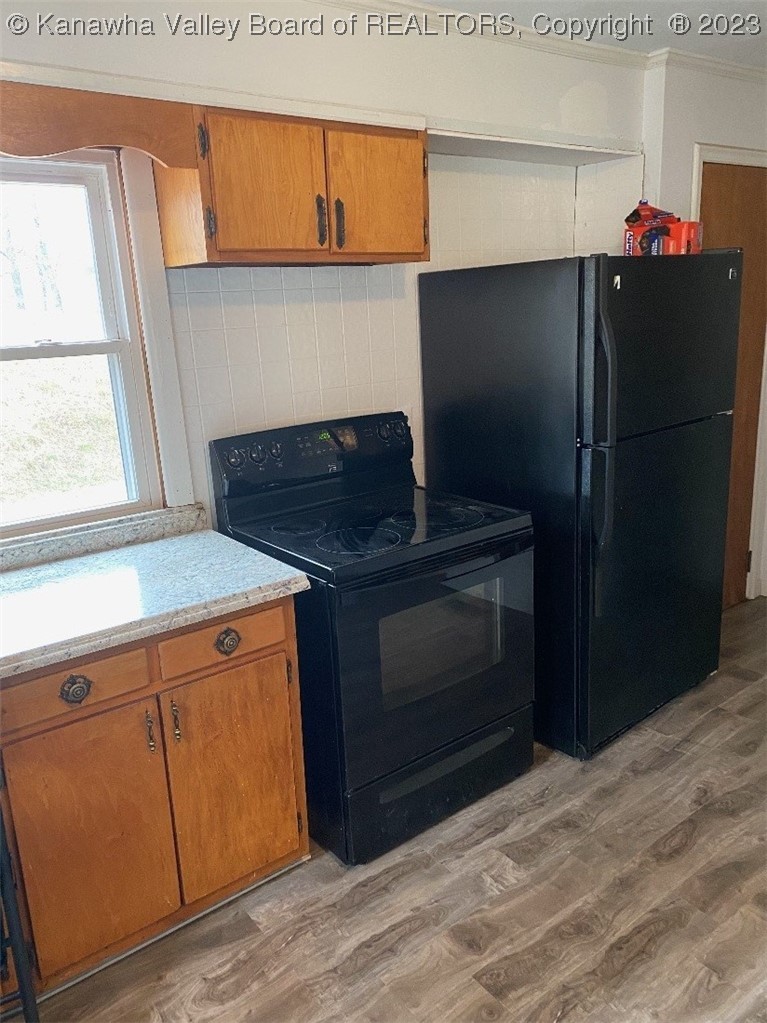 1941 Sandhill Road Point Pleasant, WV 25550 - Photo 8 of 25 Kitchen