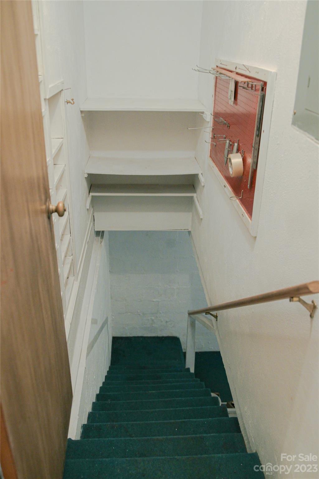 35 Rhododendron Avenue Spruce Pine, NC 28777 - Photo 27 of 37 a view of entryway