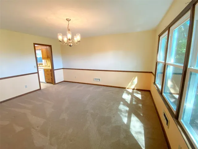 $395,000 | 23 Pembroke Drive, Endicott, NY 13760