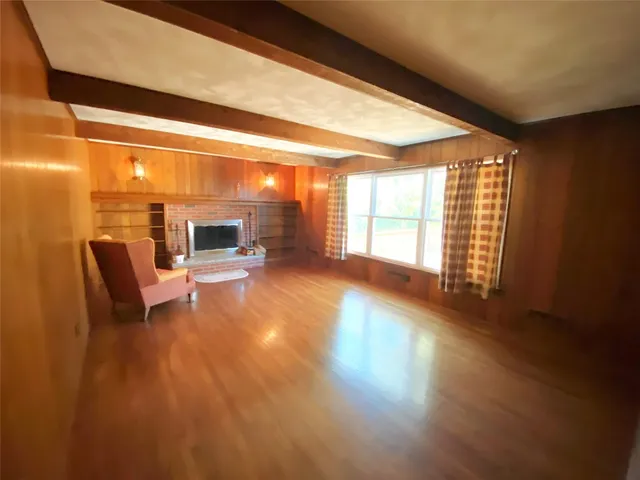 $395,000 | 23 Pembroke Drive, Endicott, NY 13760