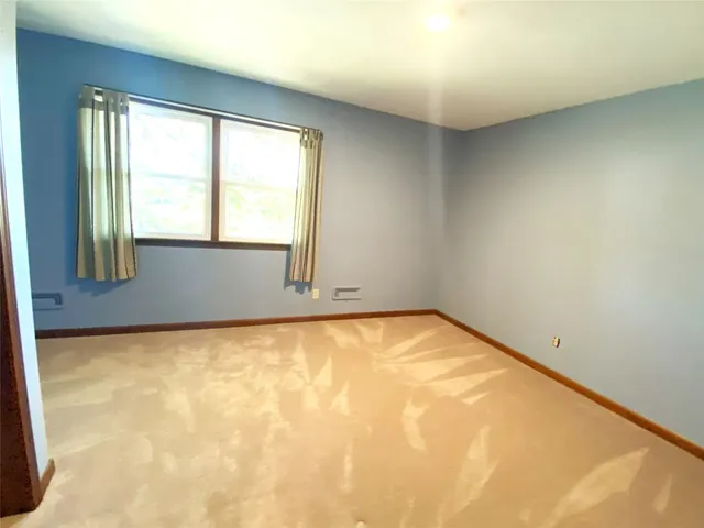 $395,000 | 23 Pembroke Drive, Endicott, NY 13760