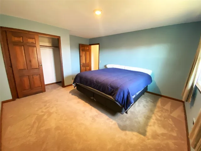 $415,000 | 23 Pembroke Drive, Endicott, NY 13760