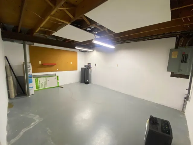 $395,000 | 23 Pembroke Drive, Endicott, NY 13760