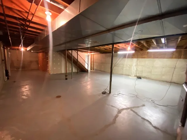 $415,000 | 23 Pembroke Drive, Endicott, NY 13760