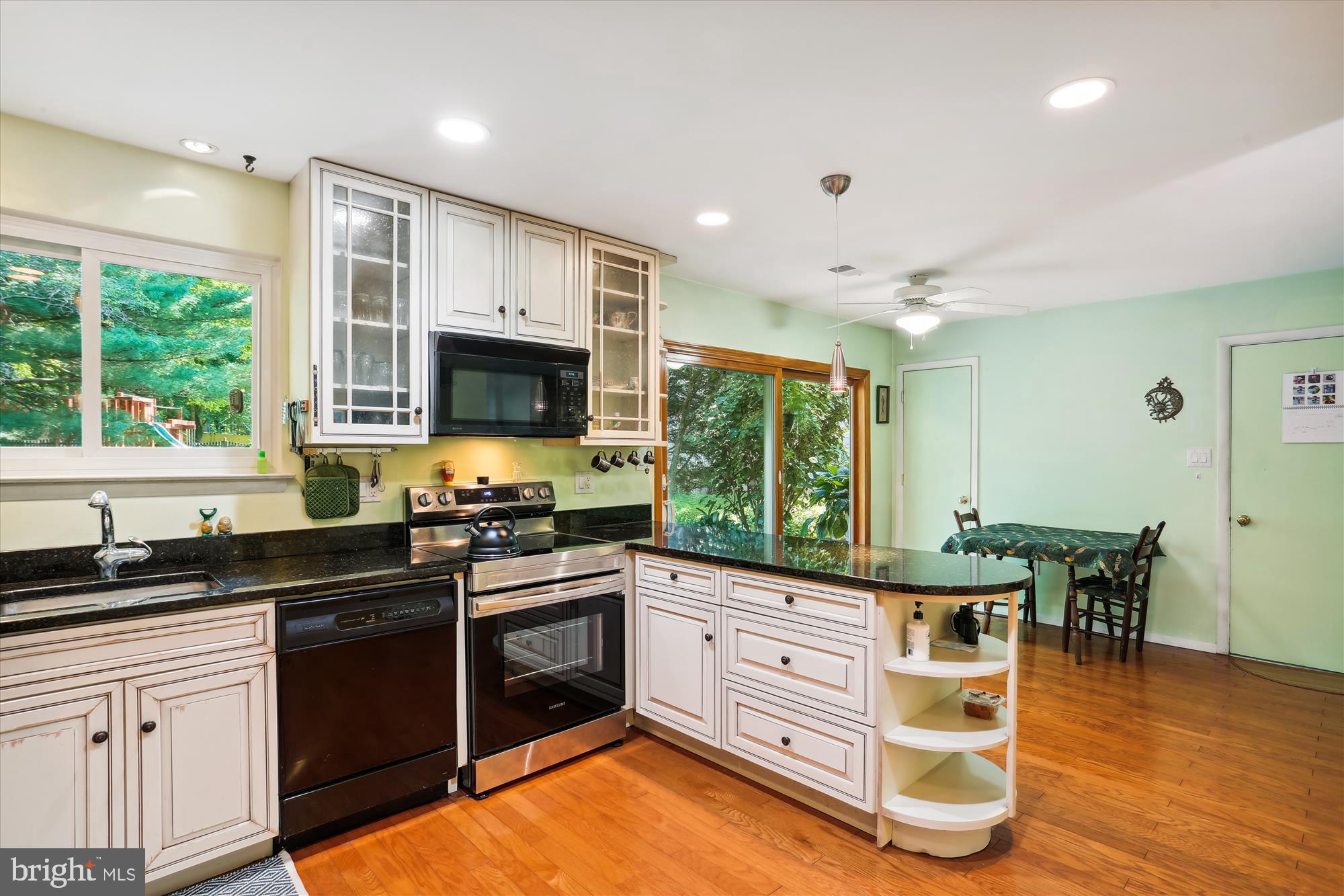 900 Windmill Lane Silver Spring, MD 20905 - Photo 33 of 83