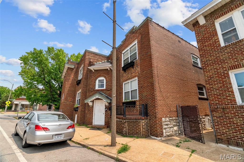 4540 Morgan Ford Road St. Louis, MO 63116 - Photo 3 of 41