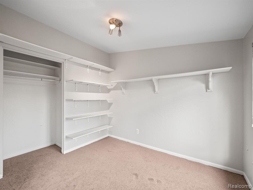 1195 Derby Road, Unit 8 Birmingham, MI 48009 - Photo 17 of 32