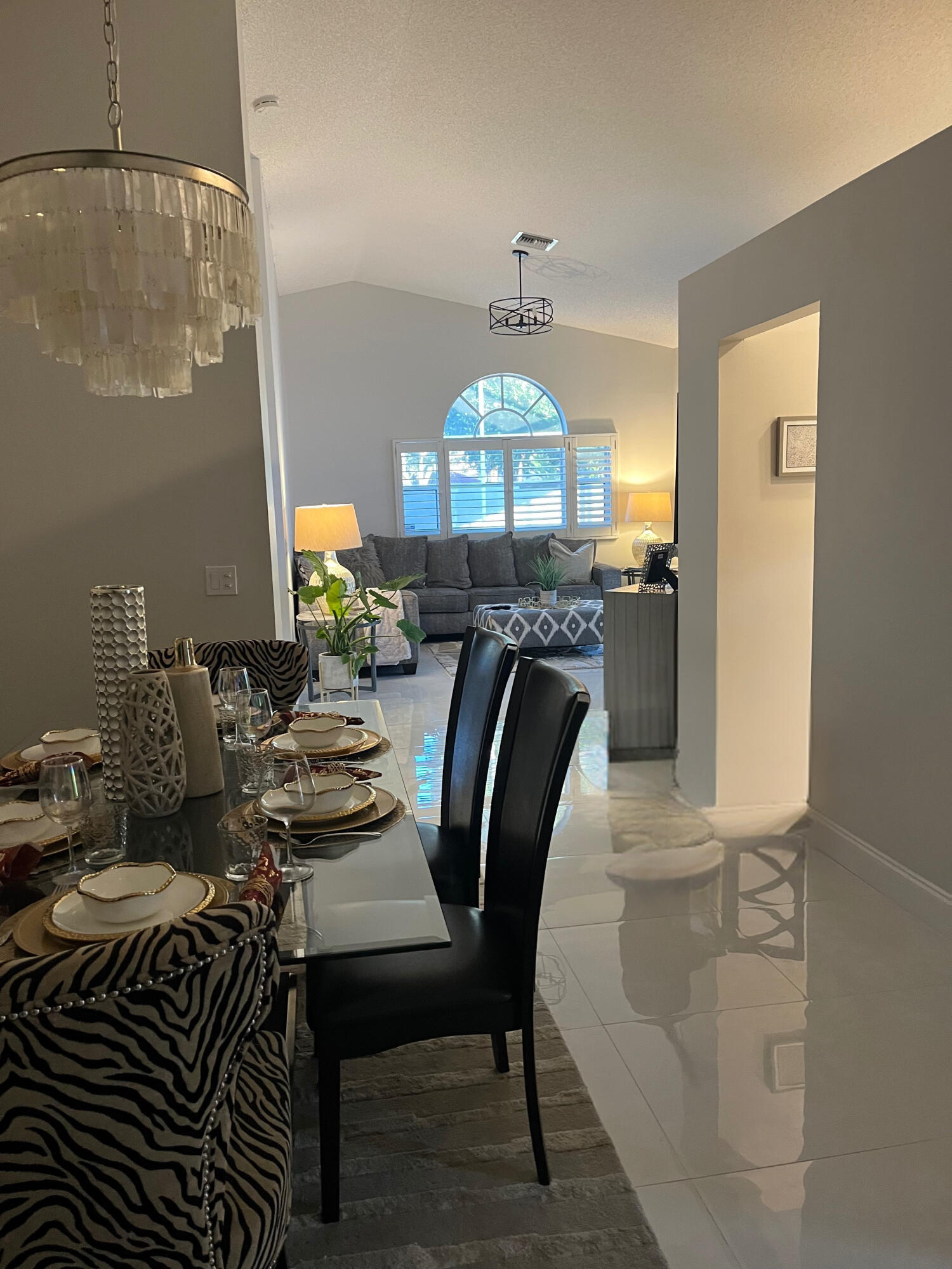 Undisclosed Address Delray Beach, FL 33484 - Photo 6 of 15 Dining Room