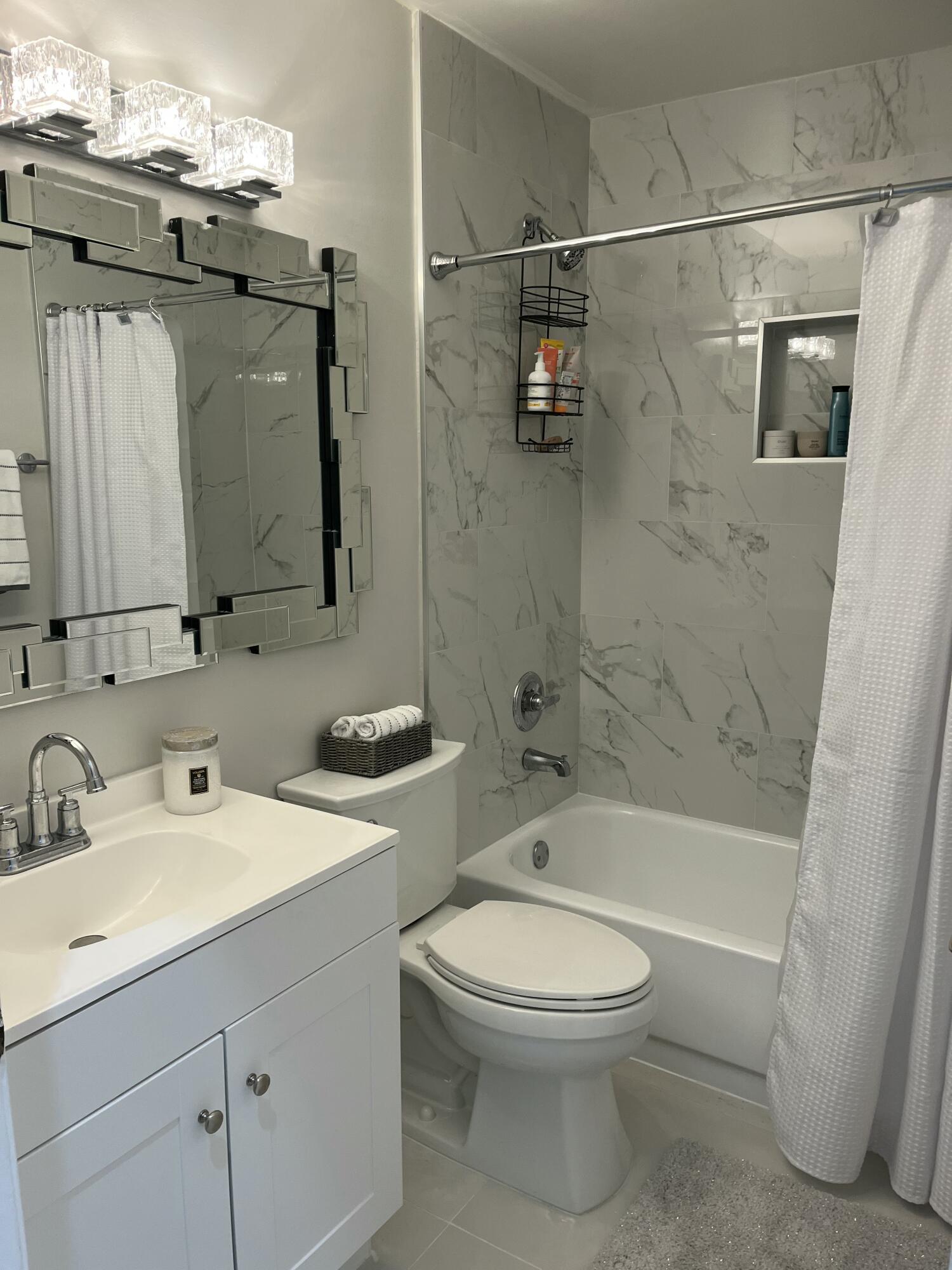 Undisclosed Address Delray Beach, FL 33484 - Photo 9 of 15 Guest Bathroom