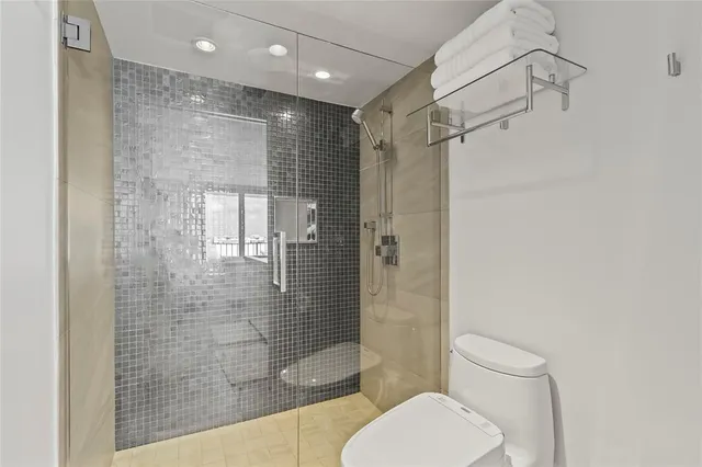 $519,000 | 800 Southeast 20th Avenue, Unit 809, Deerfield Beach, FL 33441