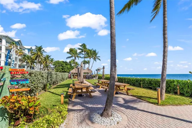 $519,000 | 800 Southeast 20th Avenue, Unit 809, Deerfield Beach, FL 33441