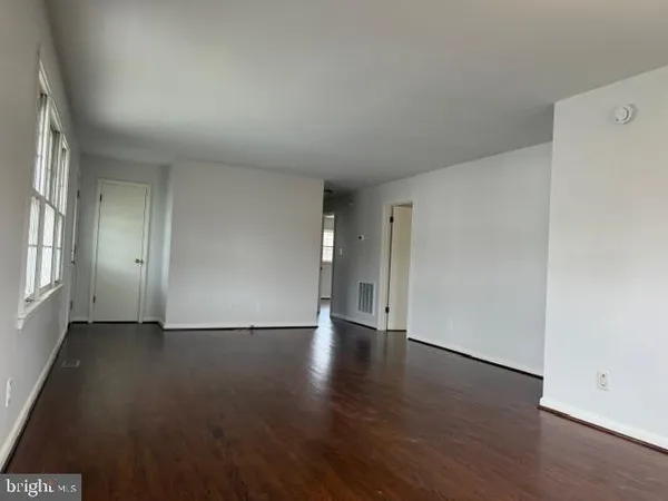 $2,200 | 216 Wood Avenue, Winchester, VA 22601