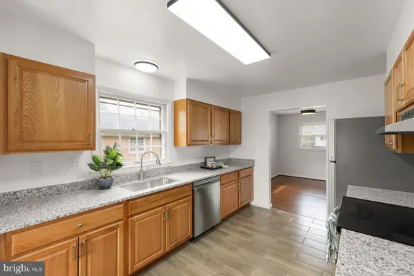 $2,200 | 216 Wood Avenue, Winchester, VA 22601