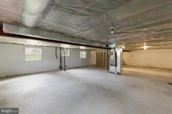 $2,200 | 216 Wood Avenue, Winchester, VA 22601