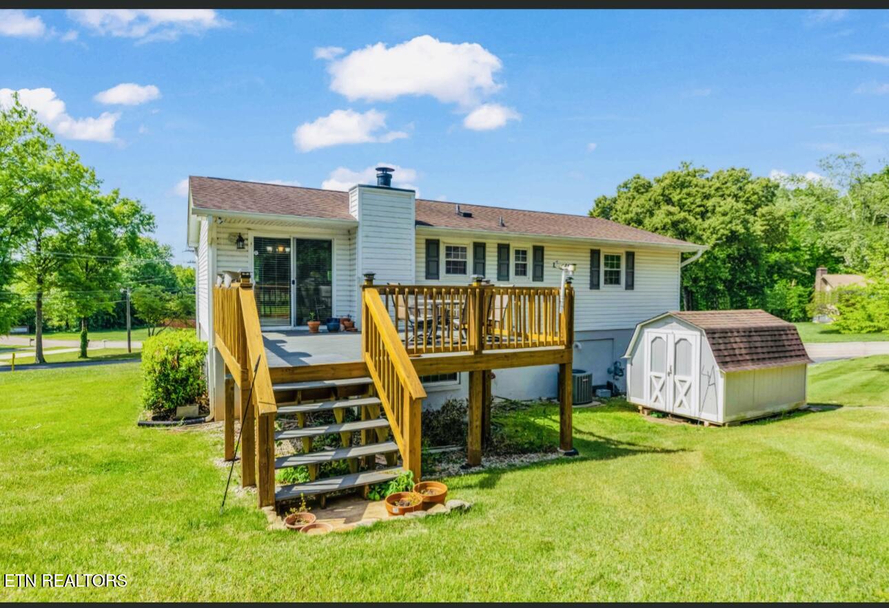 440 East Kingsgate Road Knoxville, TN 37934 - Photo 19 of 21 extra storage